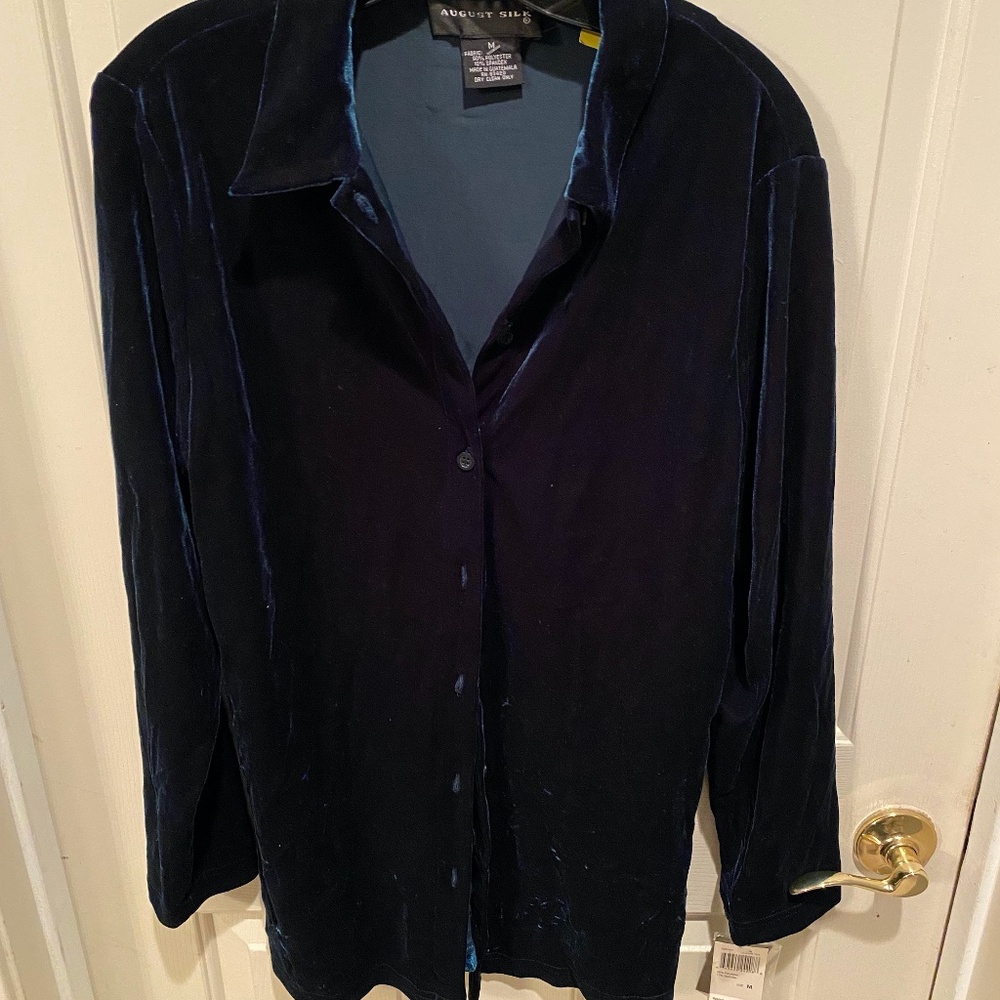NEW WITH TAGS August Silk Size M Velvet Blouse
